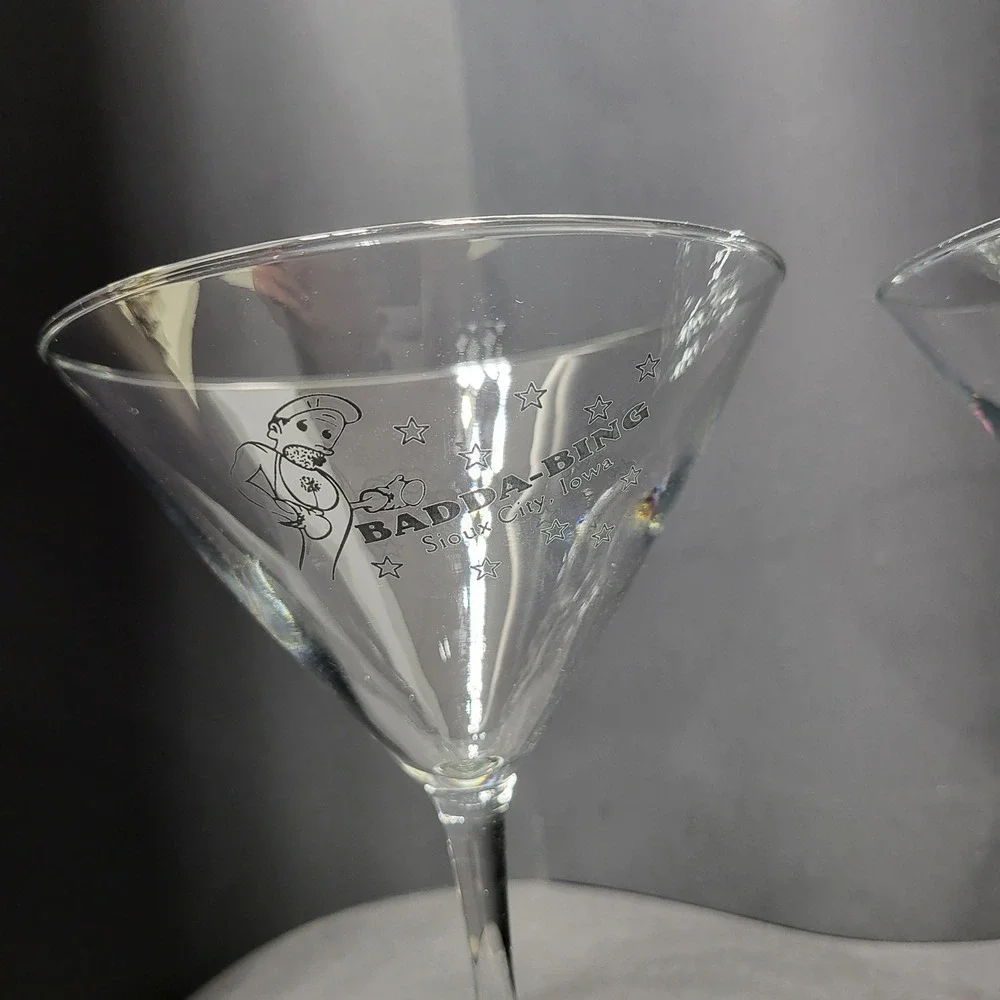 Set of 2 Badda-Bing Sioux City Iowa Martini Glasses Clear Novelty Barware 7.25in